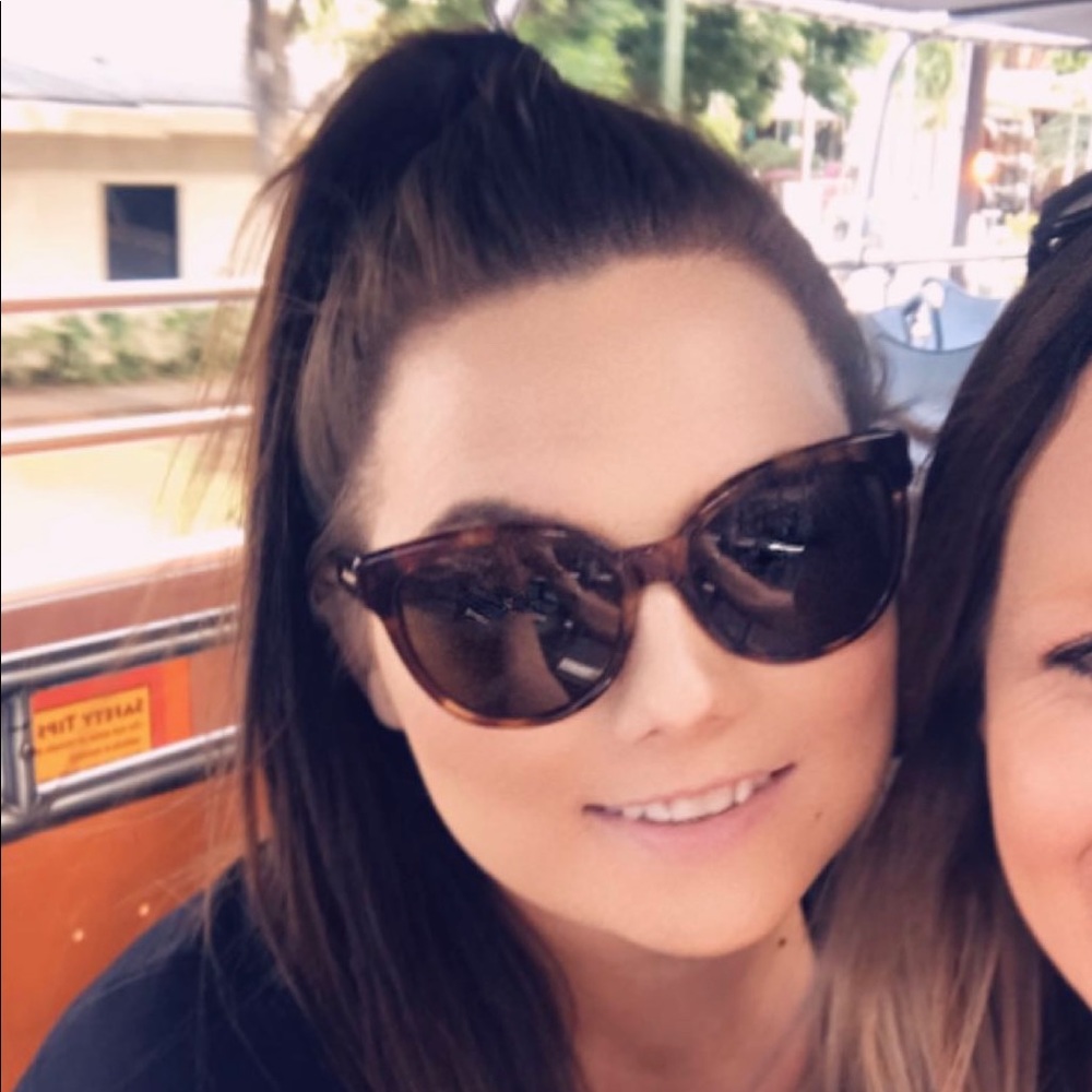 Meet your Posher, Chantelle